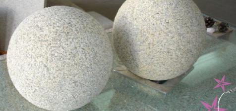 Bolas em granito